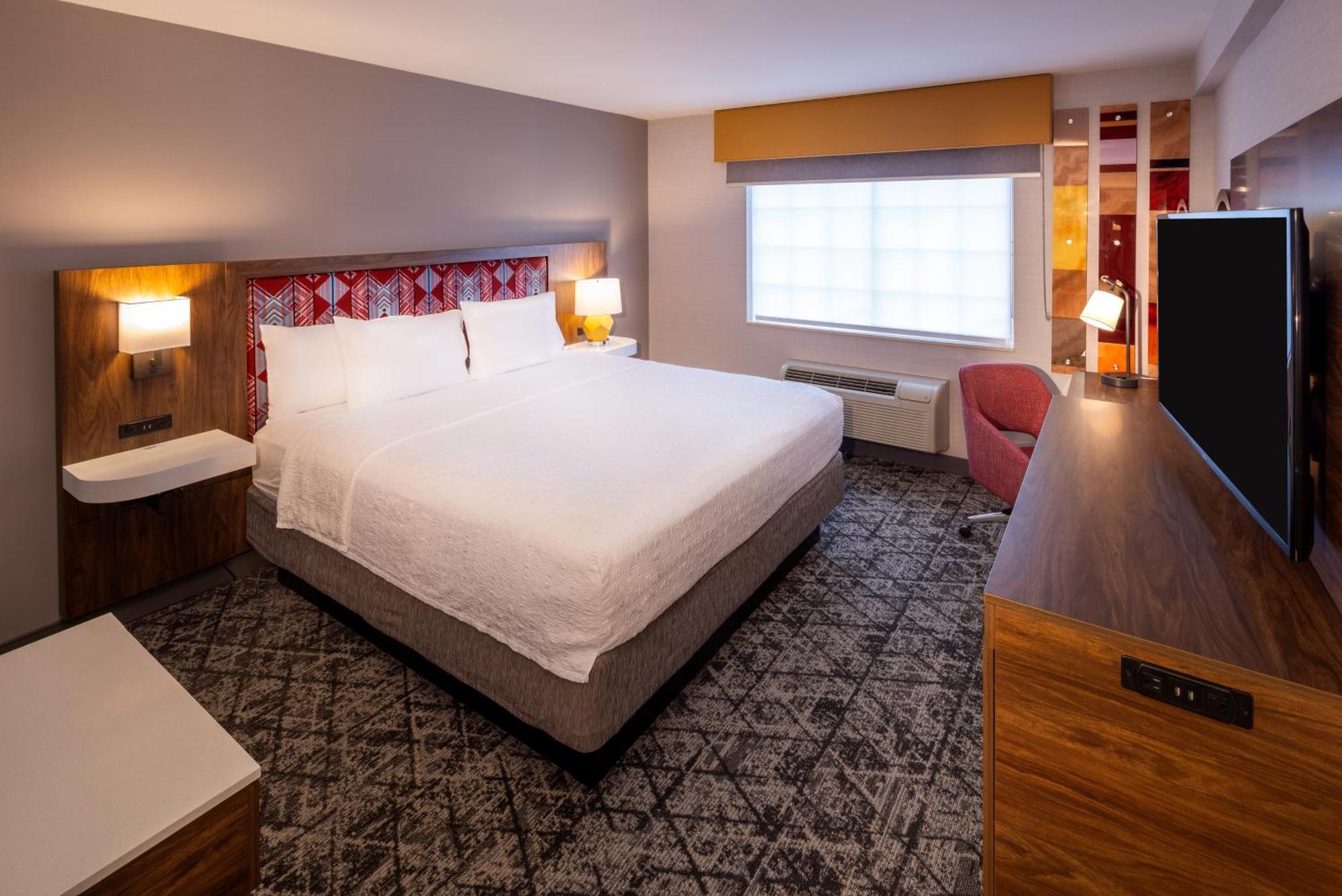 Hampton Inn Пульман Экстерьер фото