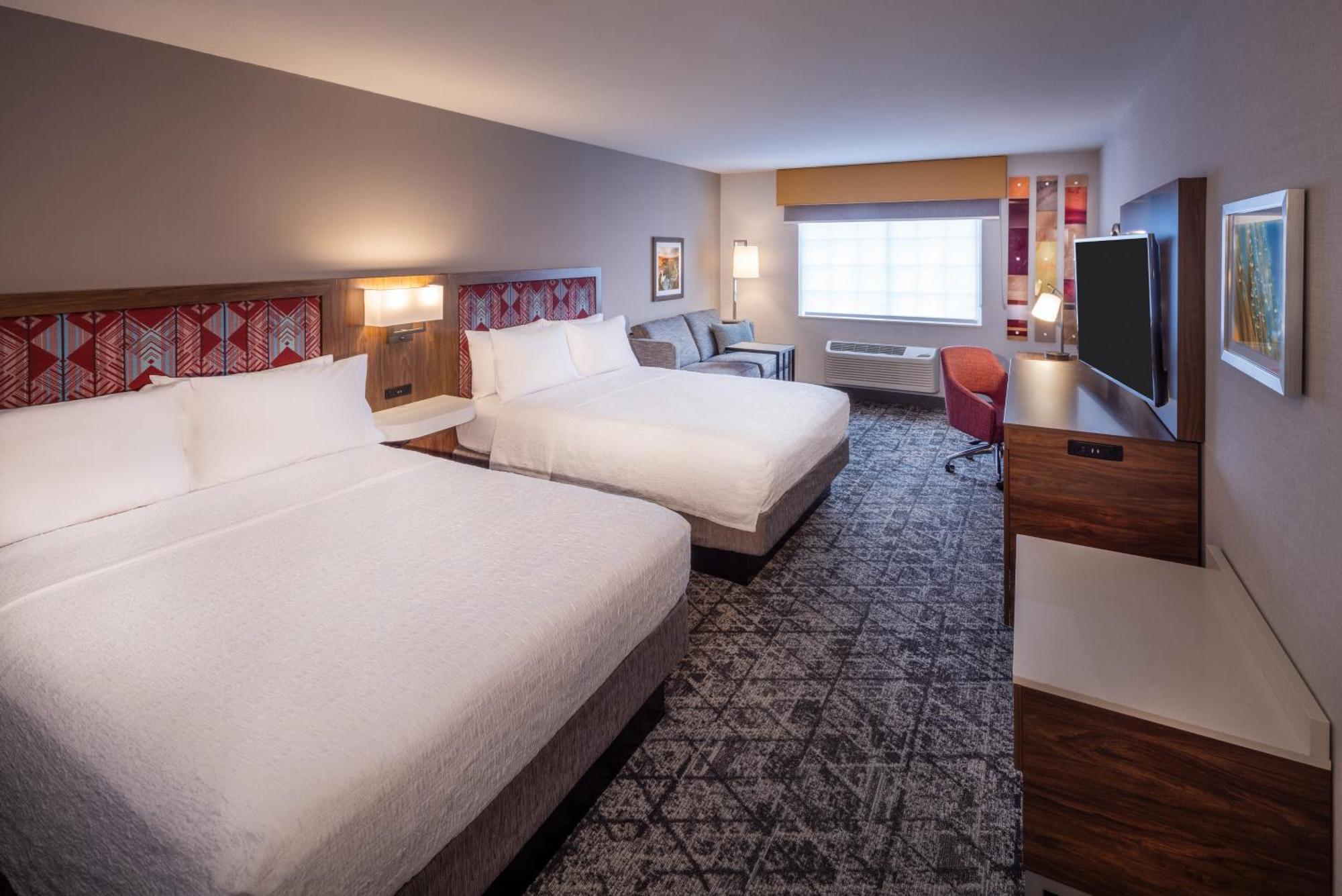 Hampton Inn Пульман Экстерьер фото