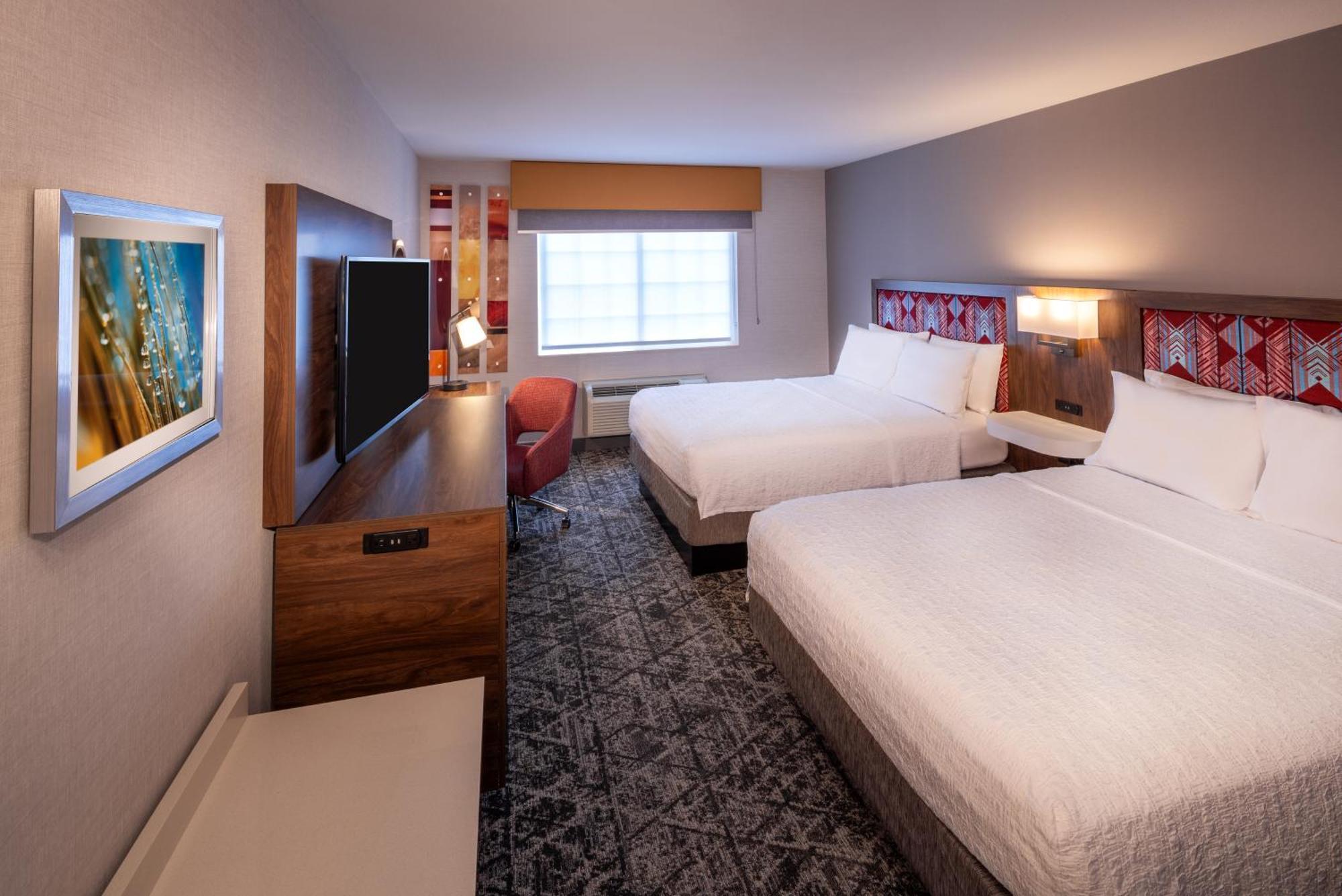 Hampton Inn Пульман Экстерьер фото